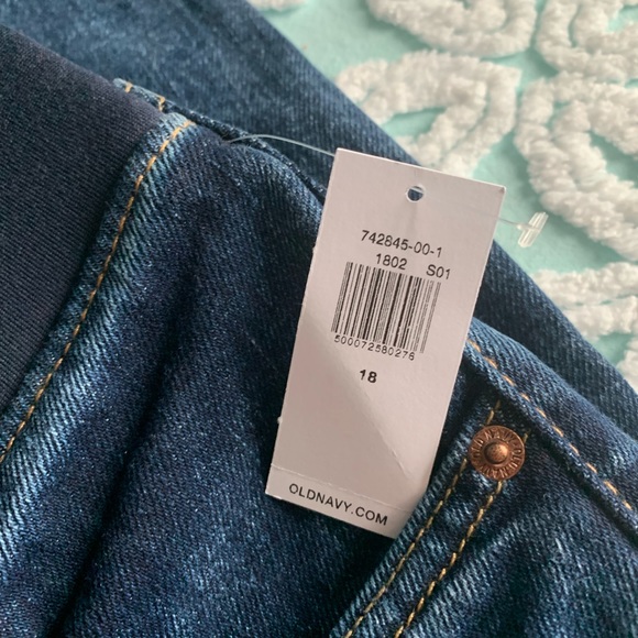 Old Navy maternity low front panel straight leg jeans - Picture 4 of 5